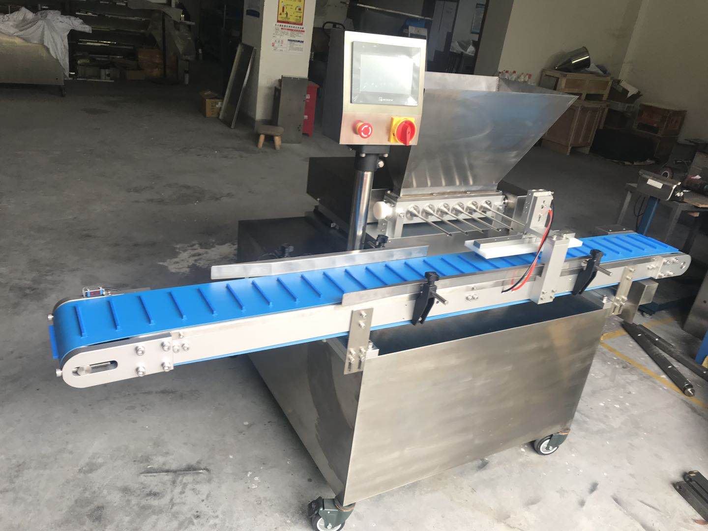 bread cream injecting machine bread cream injecting machine