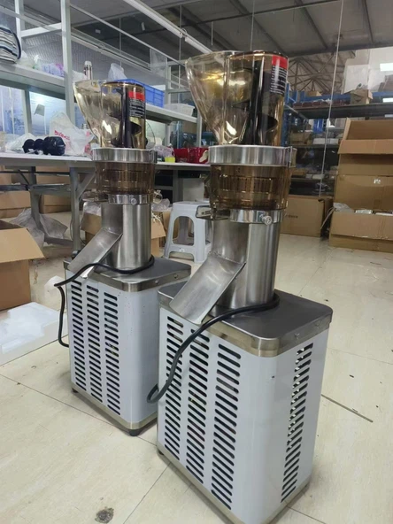 fruit juicer fruit juicer