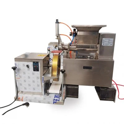 Машина за поделу теста